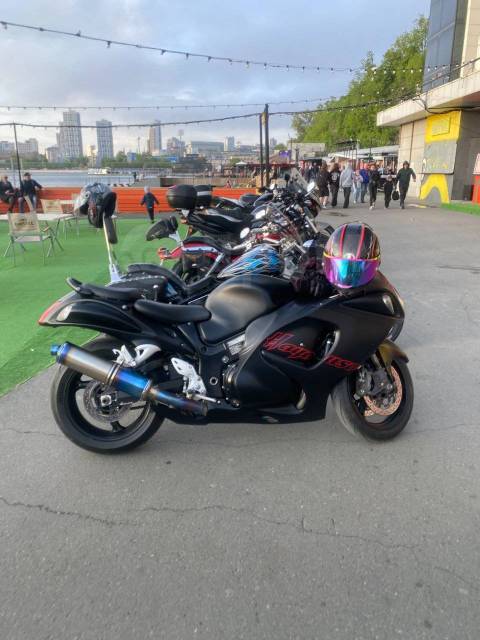 Suzuki GSX 1300R Hayabusa. 1 300. ., , ,   