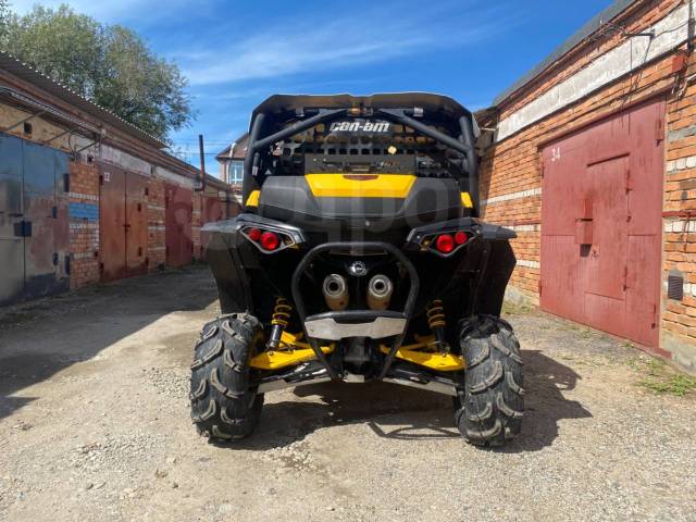 BRP Can-Am Maverick DPS. ,  \,   