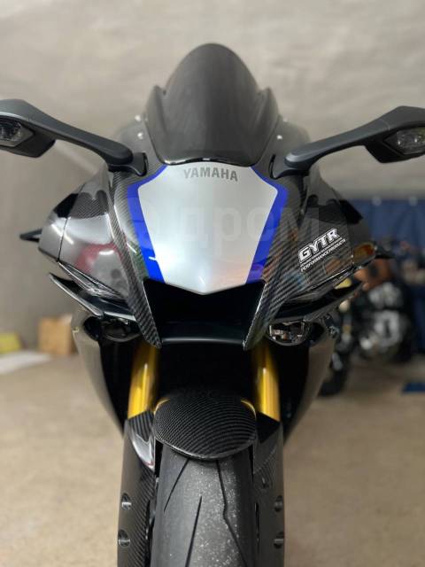 Yamaha YZF-R1M. 998. ., , ,   