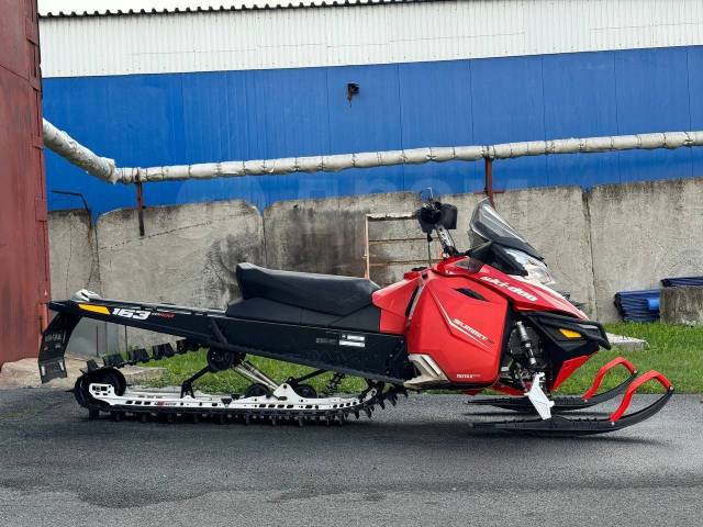 BRP Ski-Doo Summit SP. ,  ,   