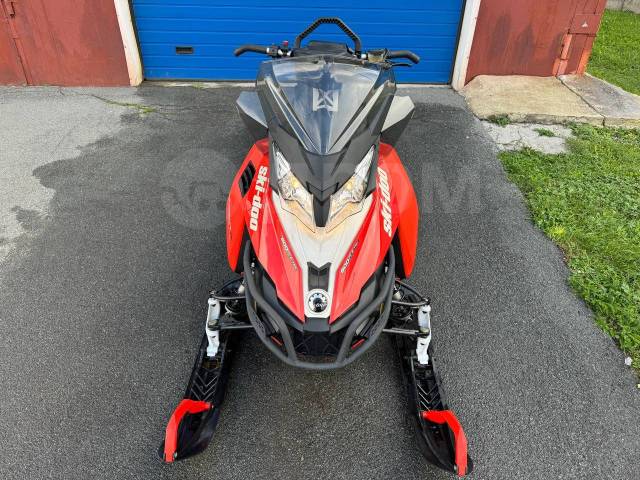 BRP Ski-Doo Summit SP. ,  ,   