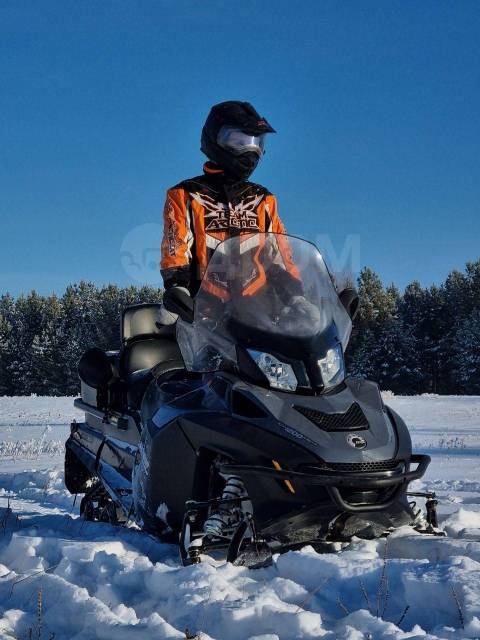 BRP Ski-Doo Expedition SE. ,  ,   