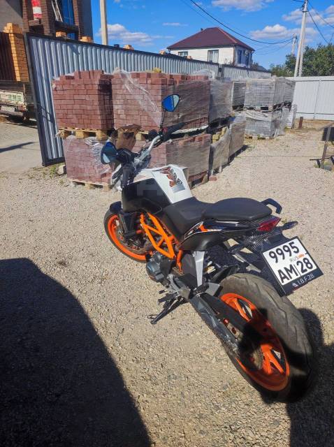 KTM 390 Duke. 400. ., , ,   