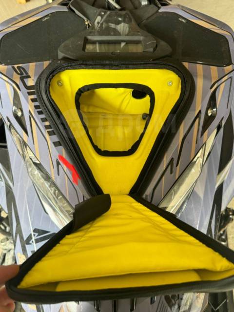 BRP Ski-Doo Summit X with Expert Package. ,  ,   