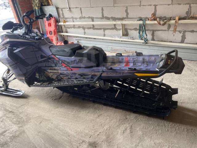 BRP Ski-Doo Summit X with Expert Package. ,  ,   