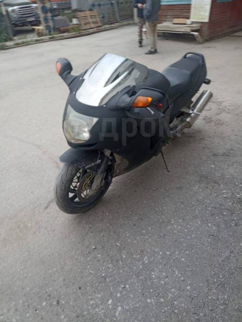 Honda CBR 1100XX. 1 100. ., , ,   