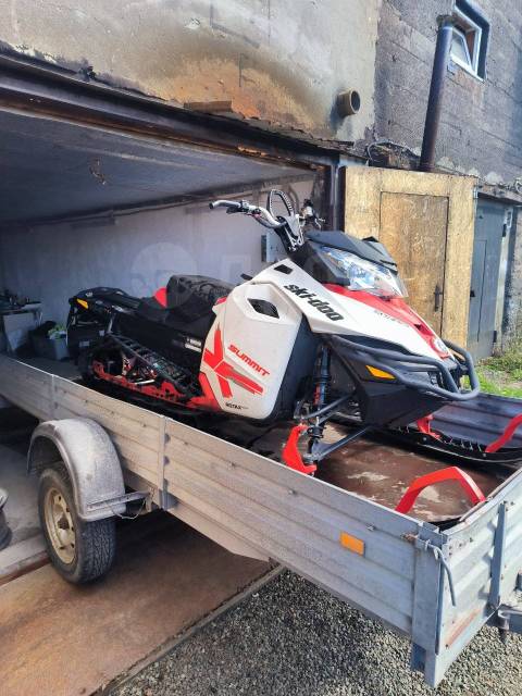 BRP Ski-Doo Summit X. ,  ,   