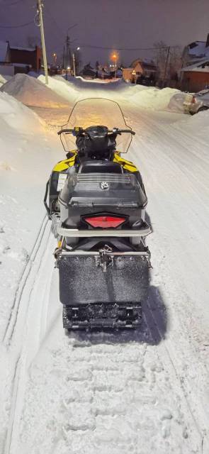 BRP Ski-Doo Skandic WT. ,  ,   