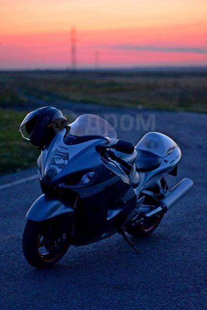 Suzuki GSX 1300R Hayabusa. 1 300. ., , ,   