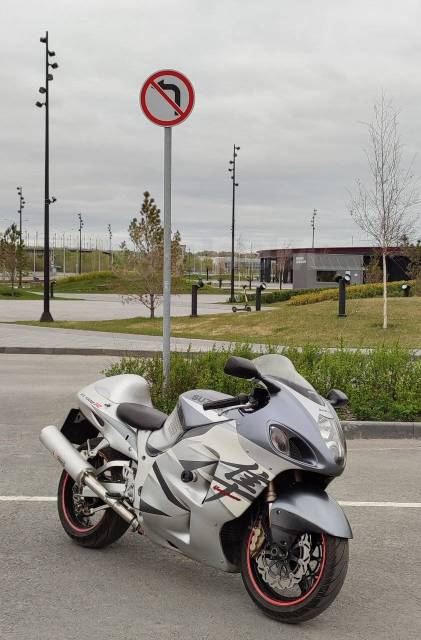 Suzuki GSX 1300R Hayabusa. 1 300. ., , ,   