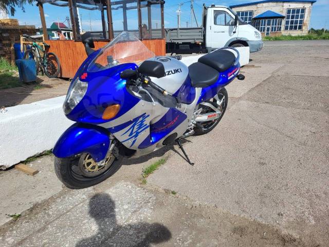 Suzuki GSX 1300R Hayabusa. 1 300. ., , ,   