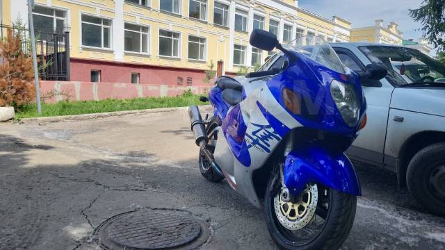 Suzuki GSX 1300R Hayabusa. 1 300. ., , ,   