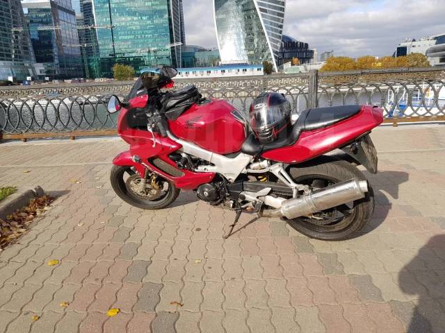 Honda VTR 1000. 1 000. ., , ,   