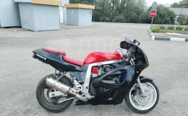 Suzuki GSX-R 750. 748. ., , ,   