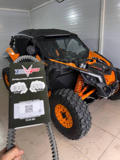 BRP Can-Am Maverick X3 X RC Turbo R. ,  \,   