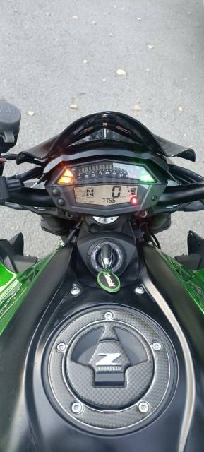 Kawasaki Z 1000. 1 000. ., , ,   