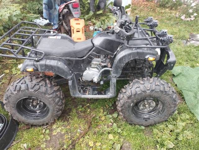 Yamaha Grizzly 300. ,  \,   