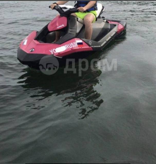 BRP Sea-Doo Spark. 2015  