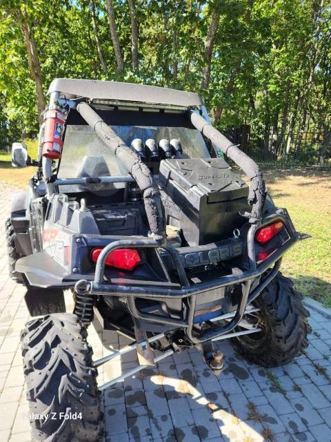 Polaris RZR 900. ,  \,   