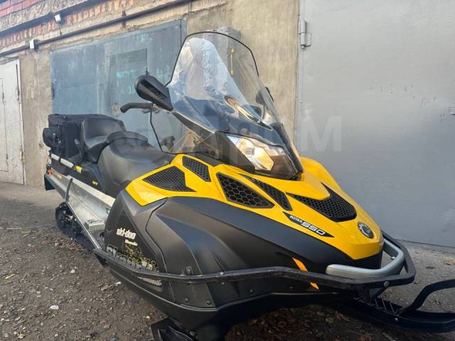 BRP Ski-Doo Skandic WT. ,  ,   