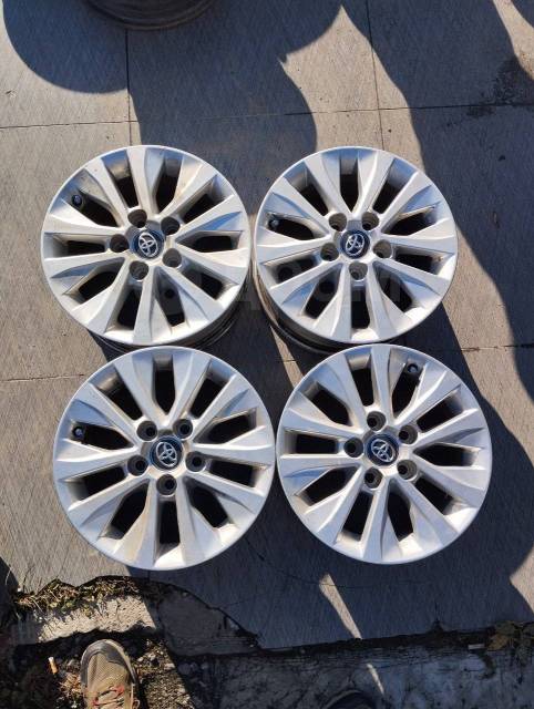 Красивые литые диски оригинал Toyota Corolla 2020 мод. года, 15", 1 шт ...