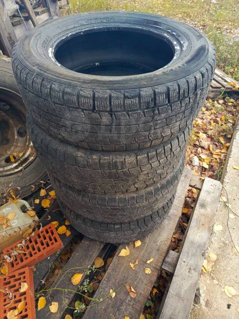 Dunlop Graspic DS3, 215/65 R16