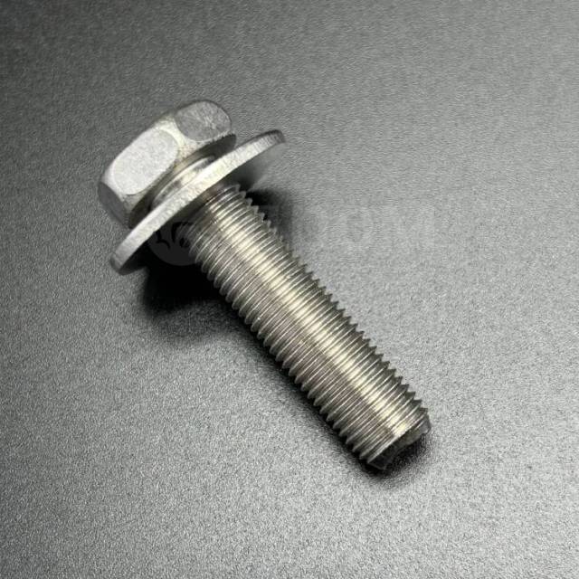   . 9  SCREW @5 (Quicksilver) 