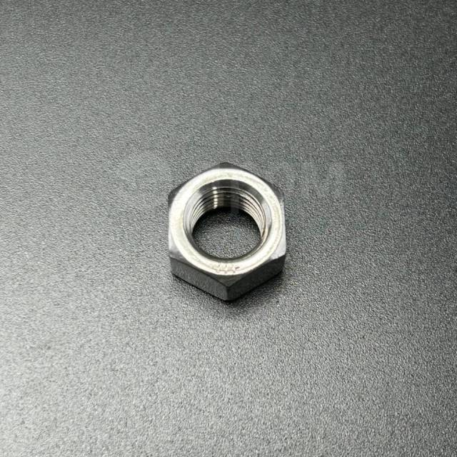   . 9  NUT (Quicksilver) 