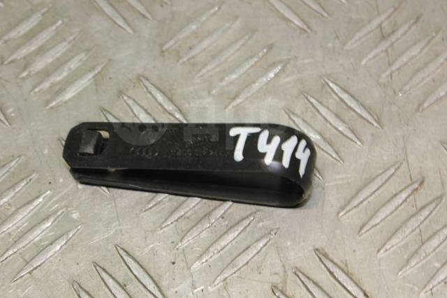 Съемник колпачков Audi A4 8D0012244A, б/у, в наличии. Цена: 500₽ в Москве