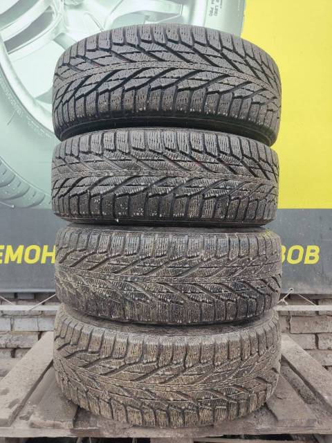 Nokian Hakkapeliitta R2 SUV, 215/65 R16