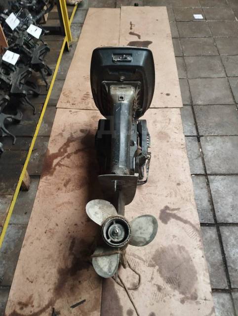 Suzuki. 4- 