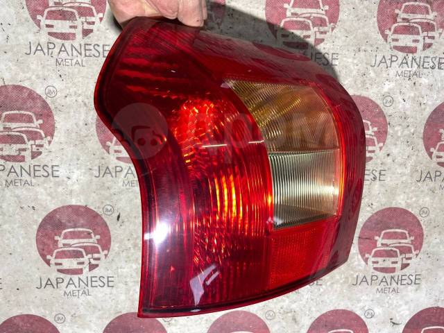 -  Toyota Corolla Allex NZE121 (63) 13-64 81561-13470  