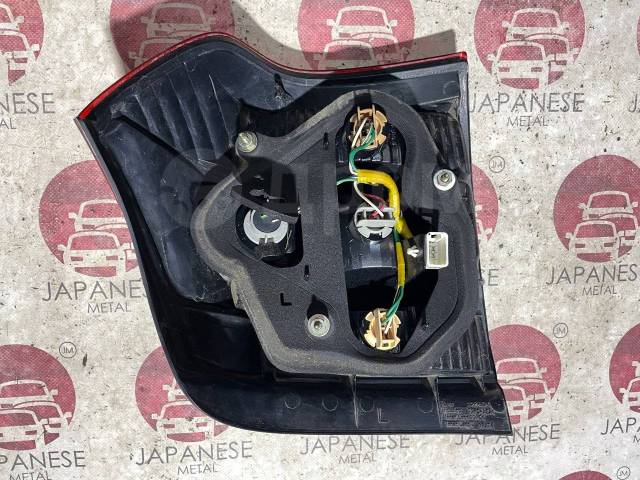 -  Toyota Corolla Allex NZE121 (63) 13-64 81561-13470  