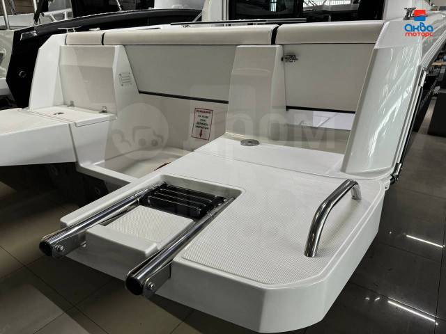  Phoenix 700 Cabin ()    . 2024 ,  7,10.,  , 200,00..,  