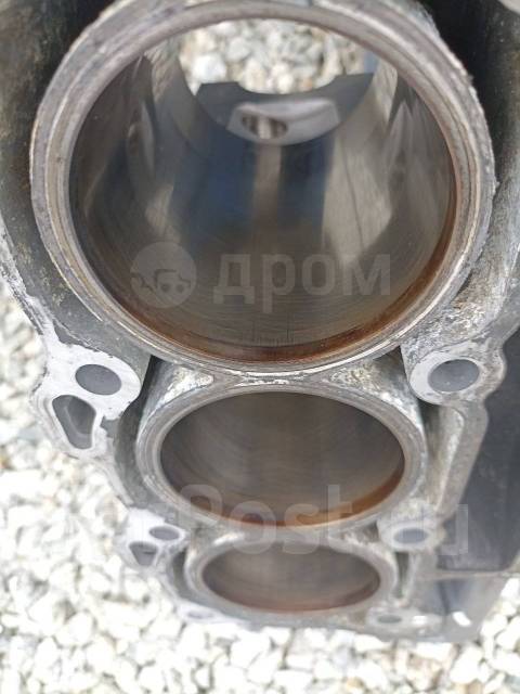   Honda BF 40, BF50 12200-ZW5-010ZA,   