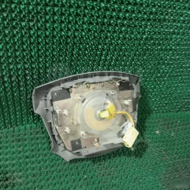   Mazda Demio DW (19962003) LC63 57 K00 05 LC6357K0005  