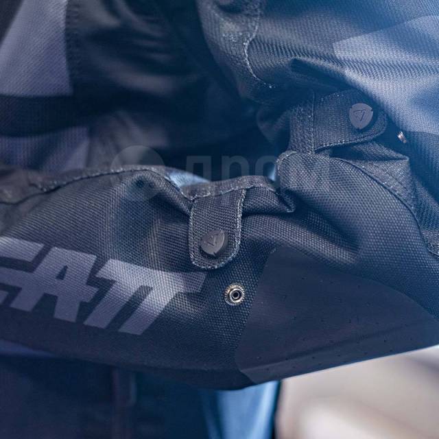  Leatt Moto 4.5 X-Flow Jacket (2022) 