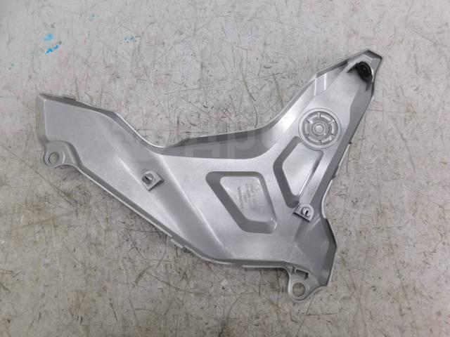    Honda NC750X RH09 83631-MKW-D0 