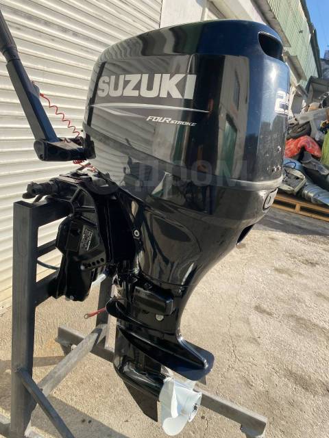 Suzuki. 25,00.., 4-, ,  S (381 ), 2013  