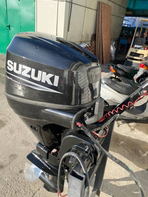 Suzuki. 25,00.., 4-, ,  S (381 ), 2013  