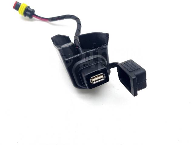  /  USB | AUX Aprilia SL 900 Shiver 2019-2021 Navi (KH001 SL900) [H0001658318] 