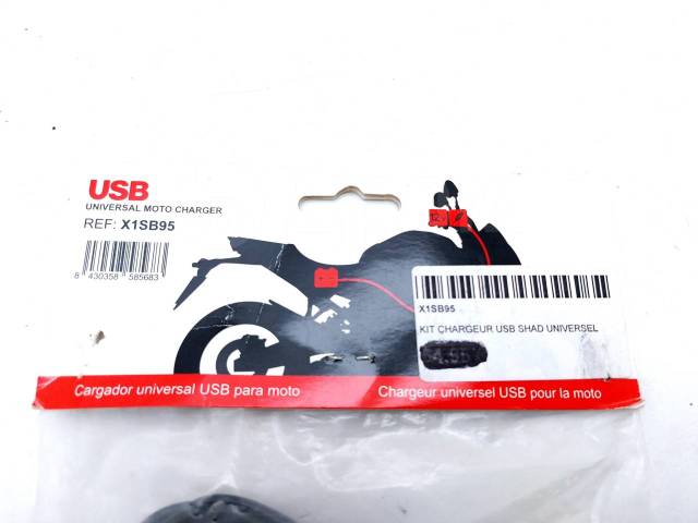  /  USB | AUX Universeel Shad [H0001313030] 