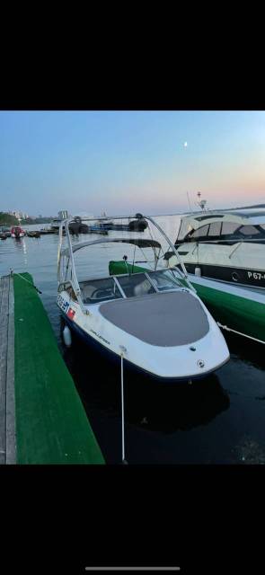 BRP Sea-Doo Challenger. 2011 ,  5,40., 255,00..,  