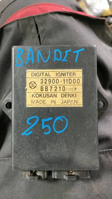  ,  Suzuki GSF250, Bandit 250. 32900-11D00. BB7210 