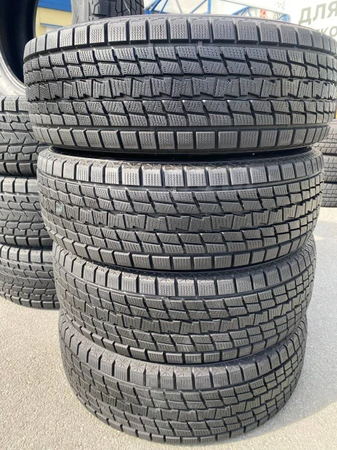Goodyear Ice Navi SUV, 225/70 R16