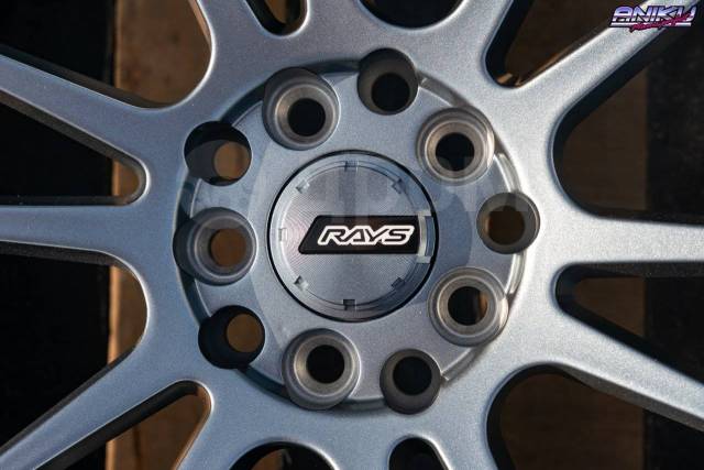 RAYS Gram Lights 57Xtreme. 7.5x17", 5x100, 5x114.3, ET38,  73,1. 