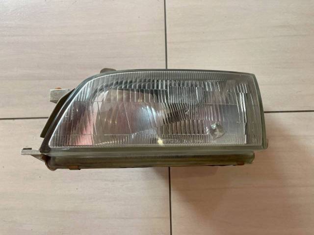   21-44.  Koito. Caldina 19* 92-02.