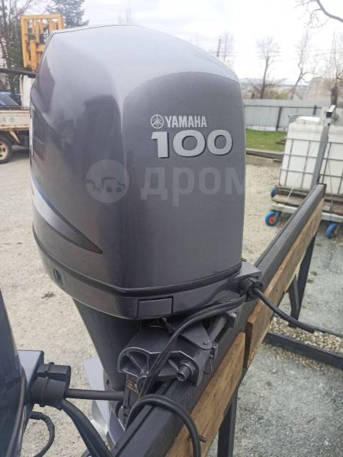 Yamaha. 100,00.., 4-, ,  L (508 ), 2005  