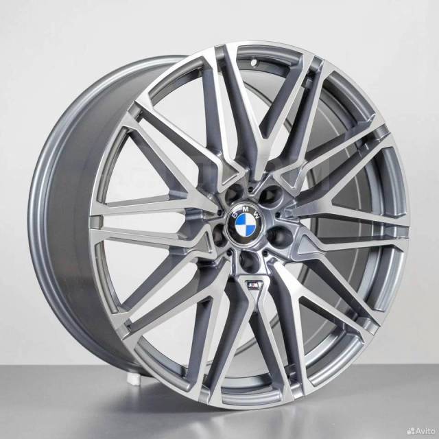 Диски R20 818 стиль Bmw X5 X6 X7 G05 / G06 / G07