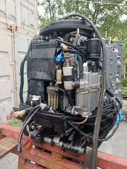 Suzuki. 250.., 4-, ,  U (762 ), 2015  